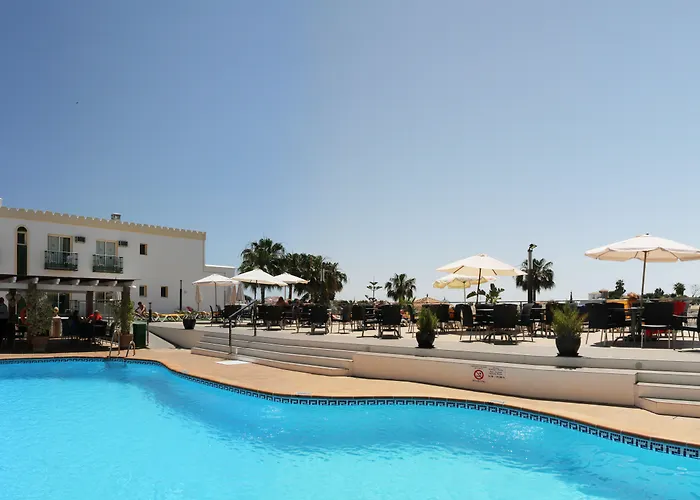 Nerja Club By DorobeSpa Hotel